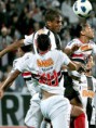 /album/a2011/leonardo-silva-cabeceou-uma-bola-na-trave-jpg/